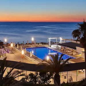 aparthotel-nereida.ibizaislandhotels.net/
